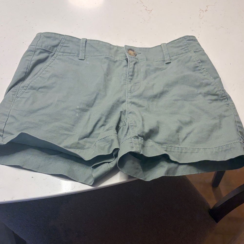 LOFT Women's Green Shorts size 0